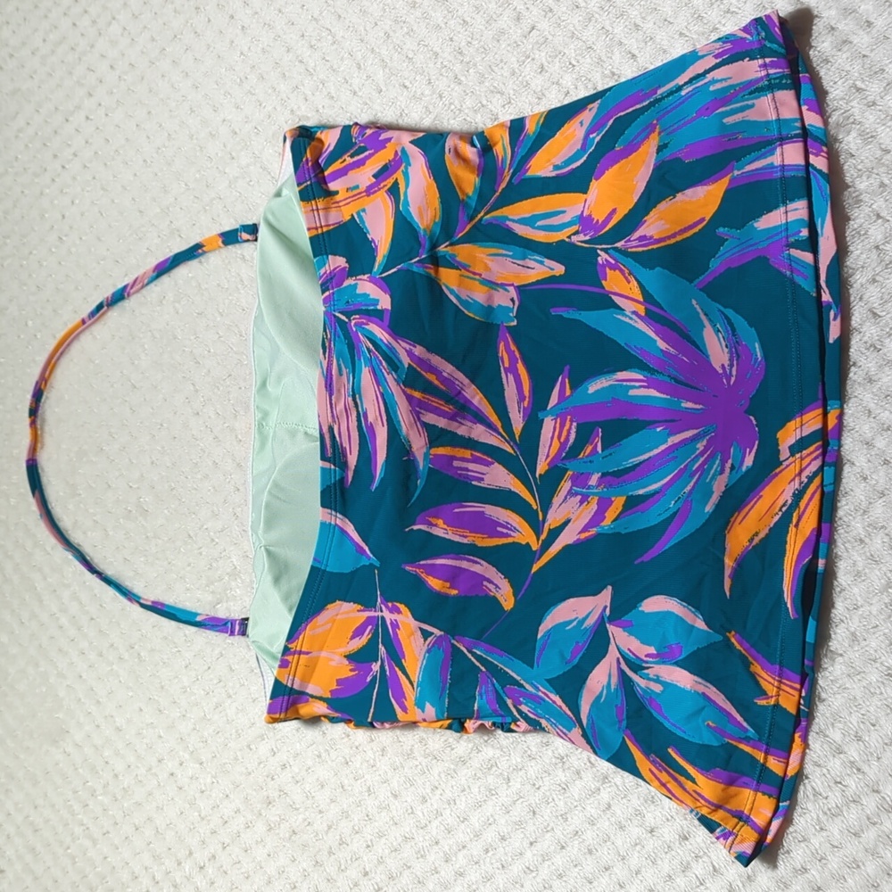 Cupshe Halter Tropical Tankini Top - Picture 4 of 6